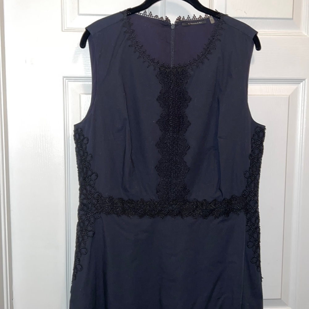 TAHARI Sheath Dress